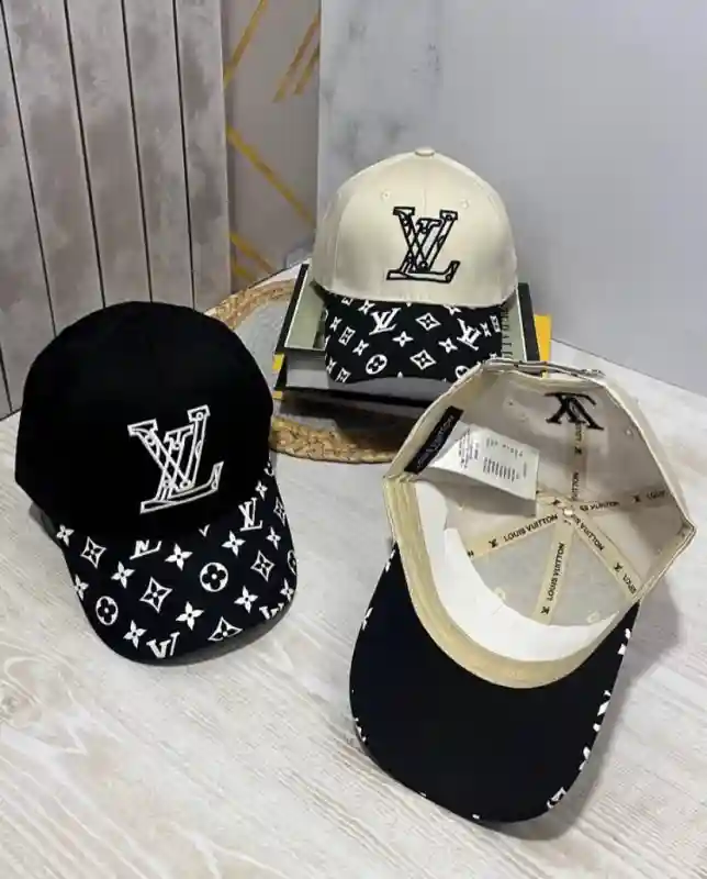 Бейсболка Louis Vuitton