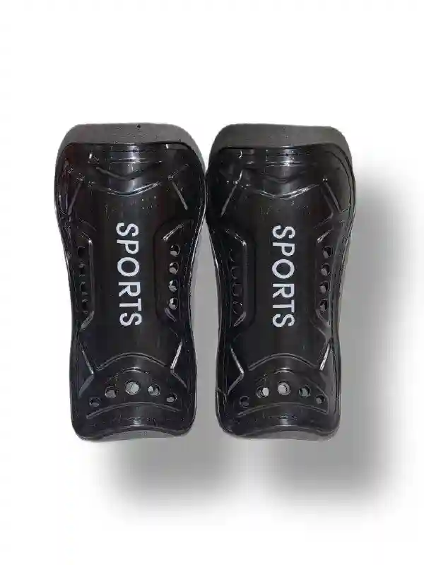 ЩИТКИ ФУТБОЛЬНЫЕ GF-5 черный