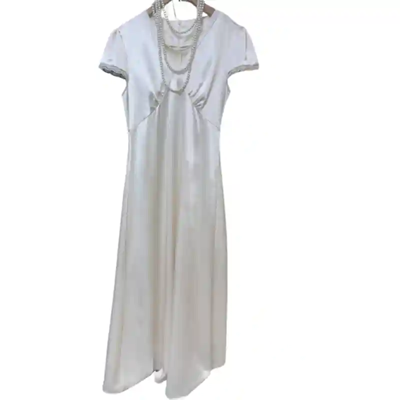 Платье белый размер: M 13919