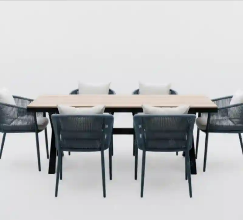 Обеденный гарнитур: прямоугольный деревянный стол и 6 мягких кресел (плетение)