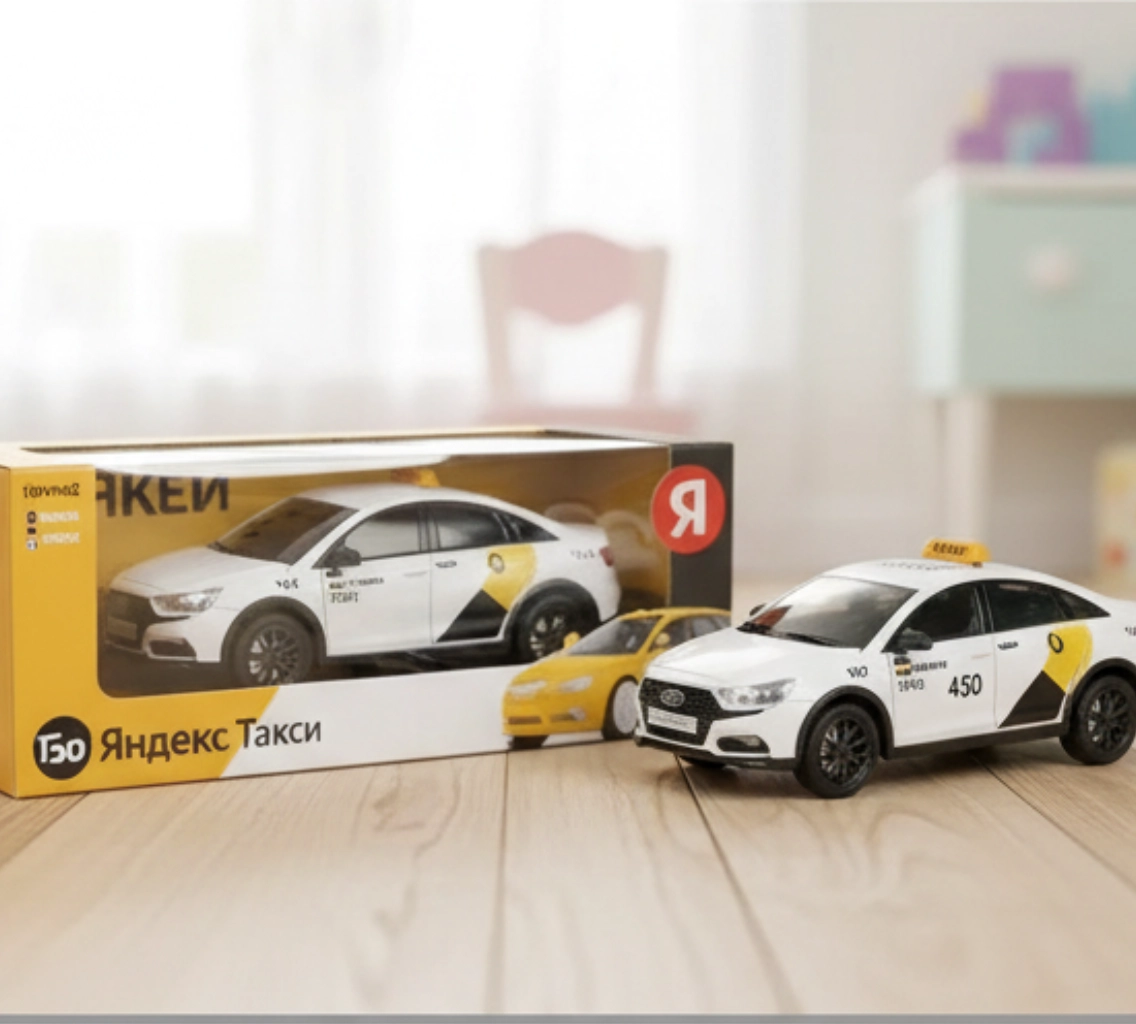 игрушечная машинка на радиоуправлении в дизайне «Яндекс Такси»