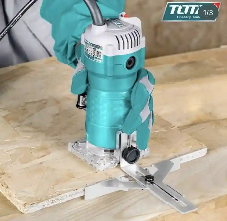 TLT6001 - "ТОТАL" Ламинат триммер
(мини фрезер) 600Вт, 34500 об/мин.