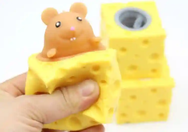 Мышка в сыре 