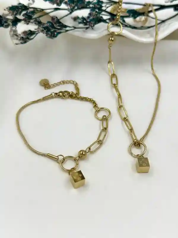  Комплект украшений Бижутерный TITAN 7249