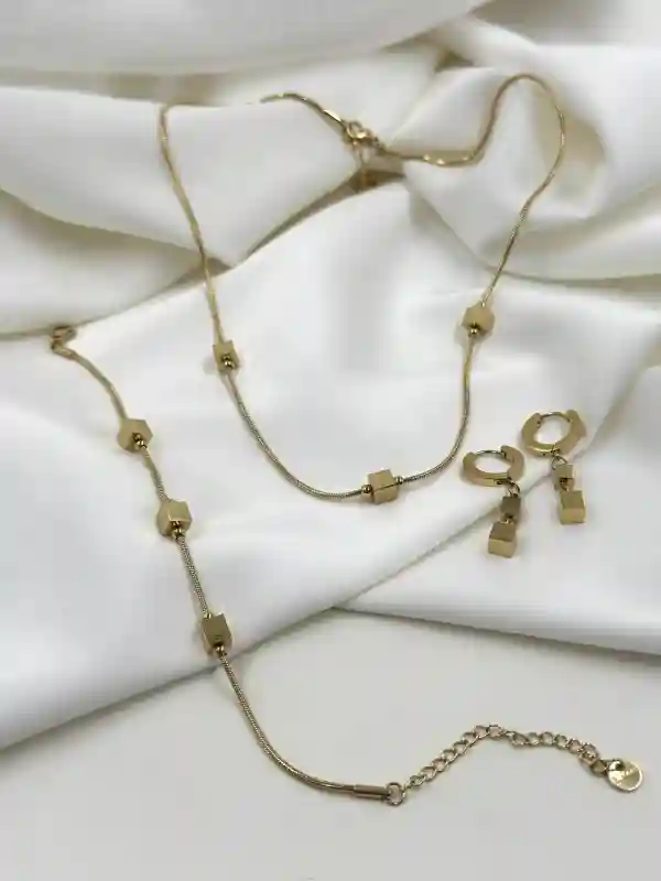  Комплект украшений Бижутерный TITAN 7264