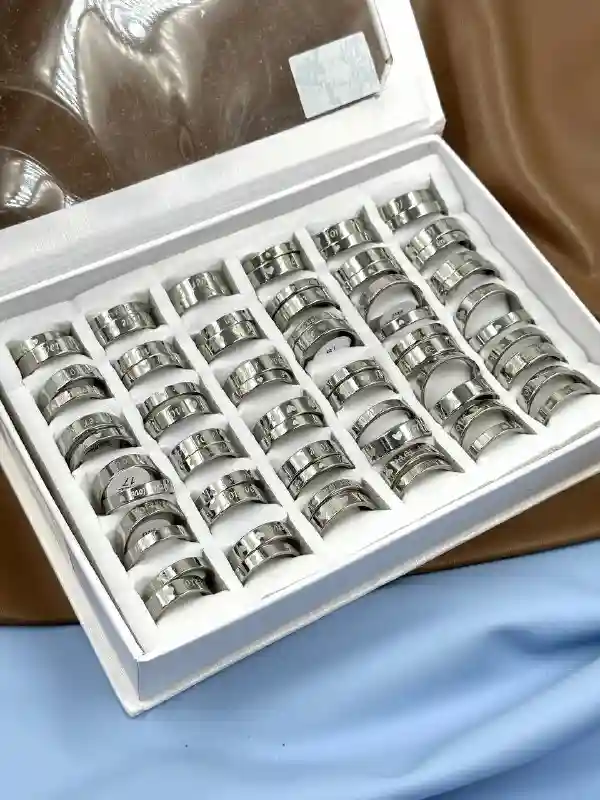 Кольцо  серебристый TITAN 7308