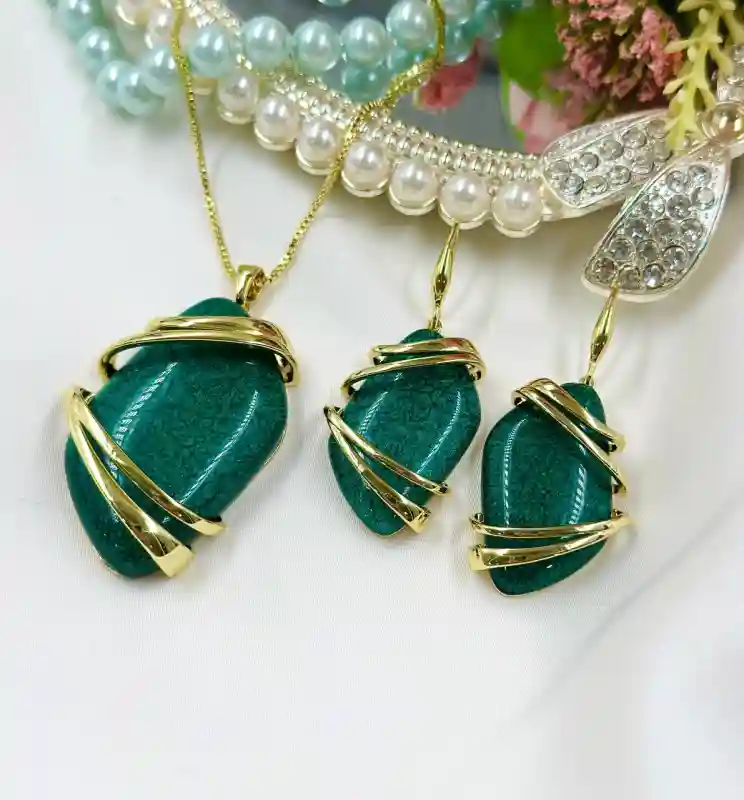 Комплект Viennois бижутерный сплав 7370