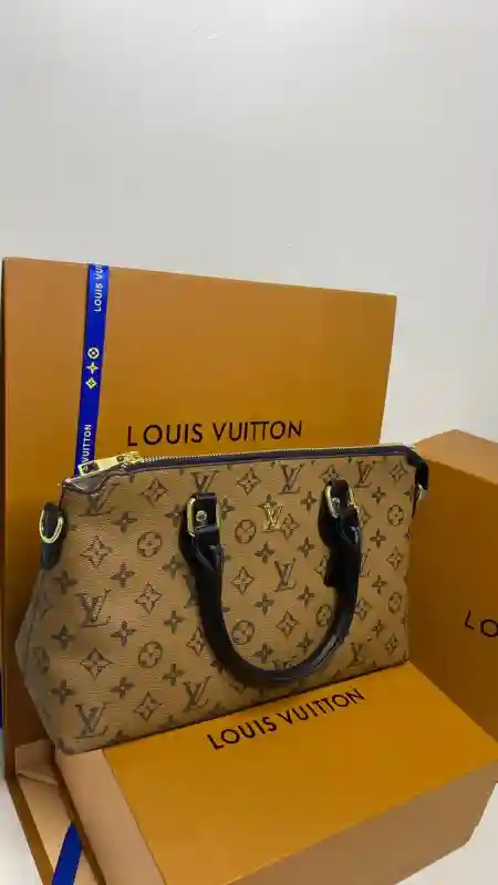 Сумка слинг 1-TOUCH Louis Vutton 9265