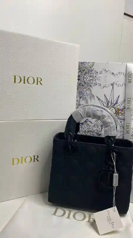 Dior Сумка на плечо кросс-боди 9271