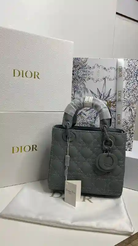 Dior Сумка на плечо кросс-боди 9272