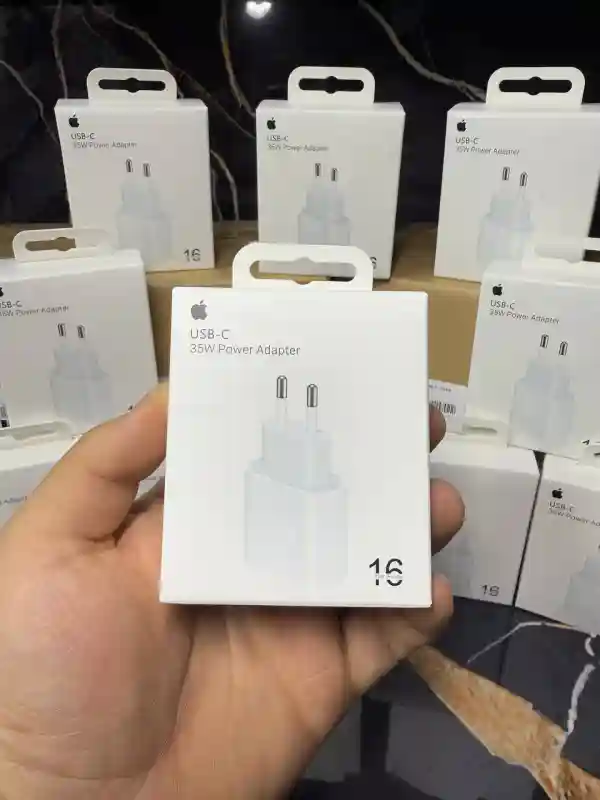 Сетевое зарядное устройство Apple 35W (iPhone 16 Pro Max)