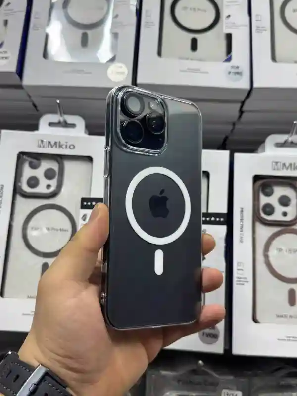 Ультратонкий прозрачный чехол