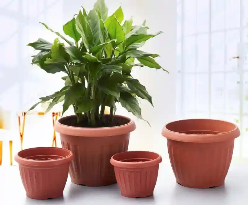 Горшок 13946006_2009коричневый, пластик