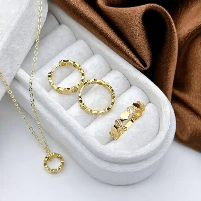 Бижутерное украшенение XuPing