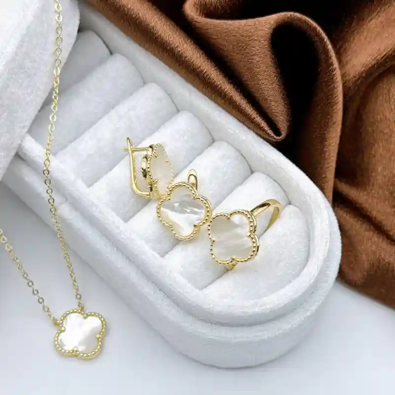 Бижутерное украшенение XuPing