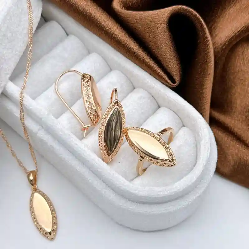 Бижутерное украшенение XuPing