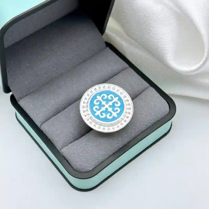 Бижутерное украшенение XuPing