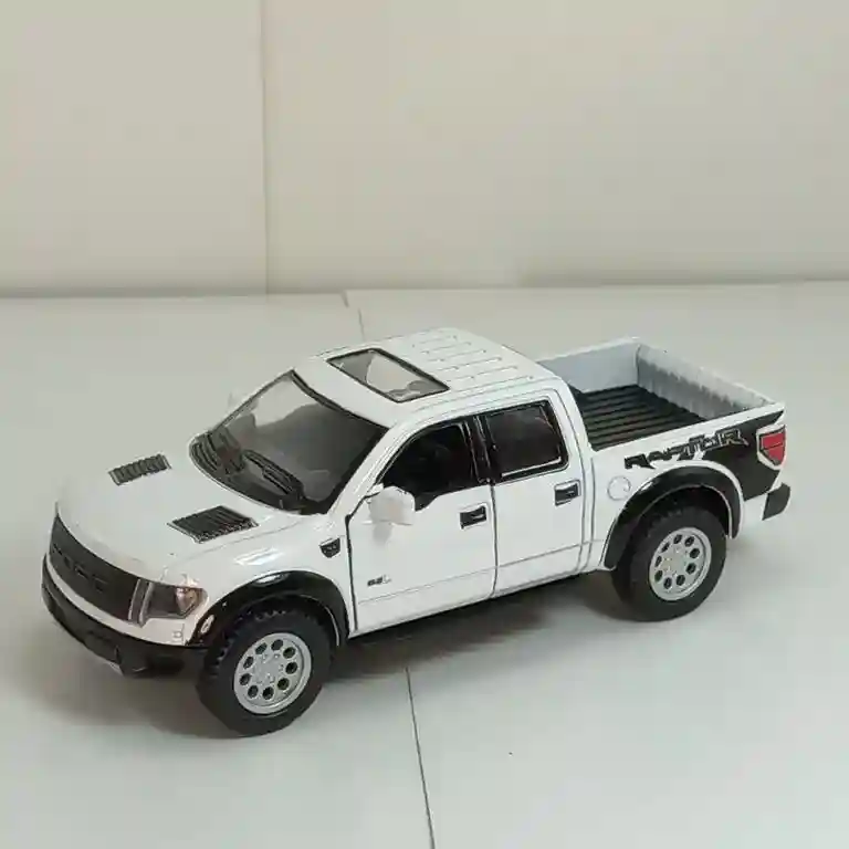 Машинка металлическая Kinsmart Ford 23448