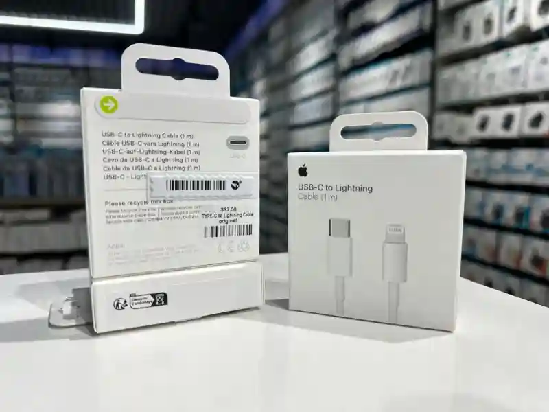 Оригинальный USB-C to Lightning кабель 1м 25163