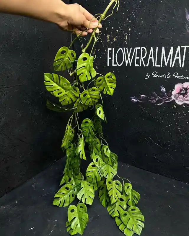 Искусственные цветы Свисающая монстера