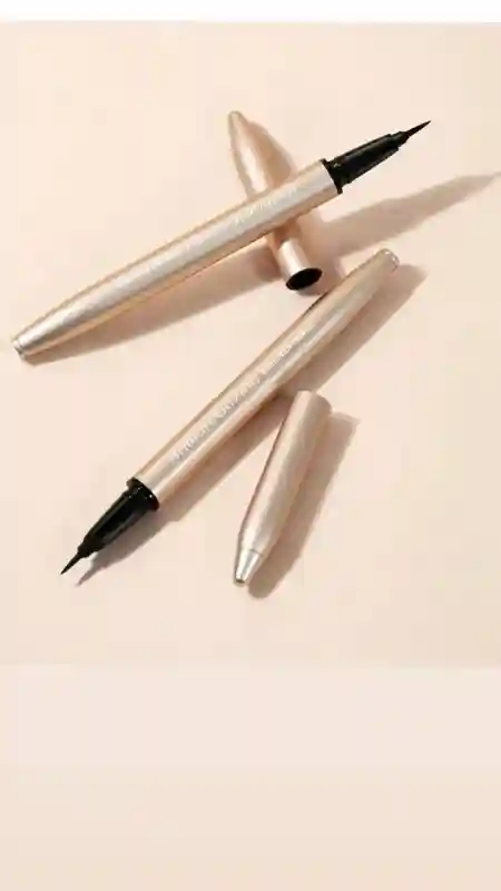 Двойной карандаш для глаз INSITI