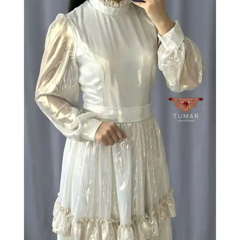 Платье белое размер 48 25540