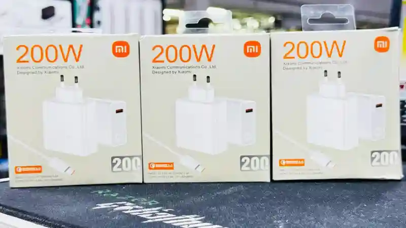 Сетевое зарядное устройство Xiaomi 200W