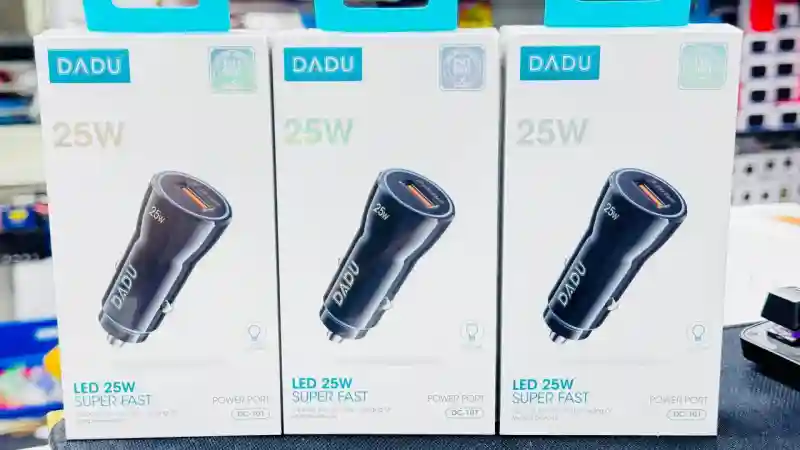 Автомобильное зарядное устройство DADU DC-101