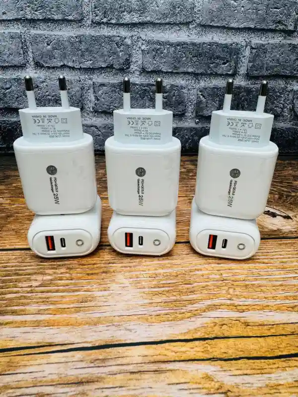 Сетевое зарядное устройство AC-63