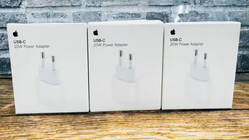 Сетевое зарядное устройство Apple 20W