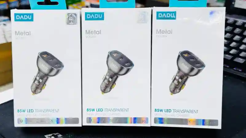 Автомобильное зарядное устройство DADU (модель DC-180)