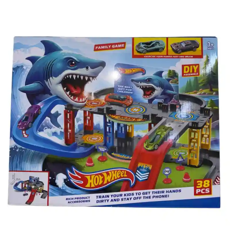 Игровой трек Hot Wheels Атака акулы (38 деталей)