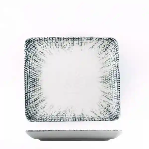 Плоская квадратная тарелка 19см