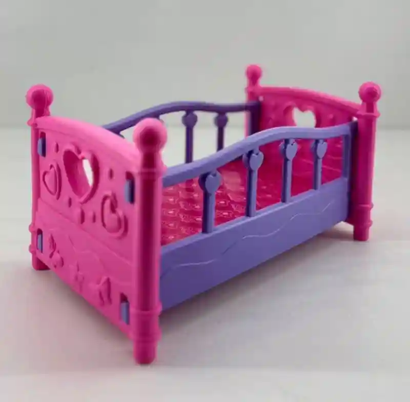 Игрушечная кроватка для кукол (розово-фиолетовая)