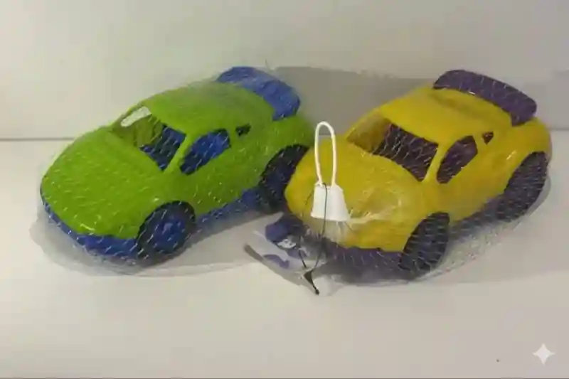 Набор игрушечных спортивных машинок (2 шт.)