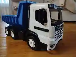 Игрушечный самосвал «Powerful»