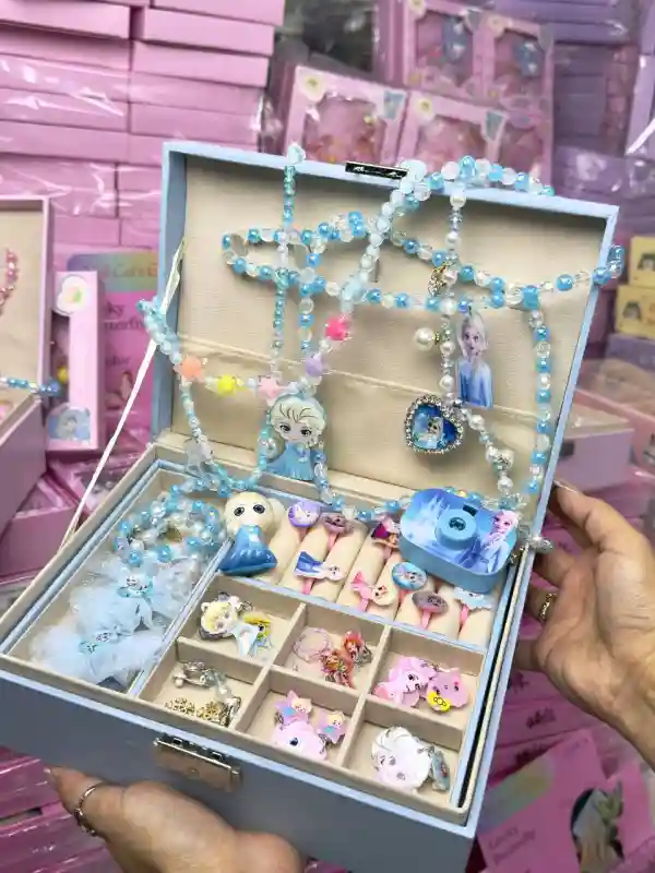 Шкатулка-набор украшений (голубая, принцесса)