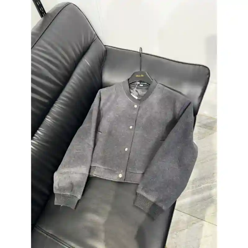 12120 - Женский тёплый бомбер на кнопках - Тёмно-серый M