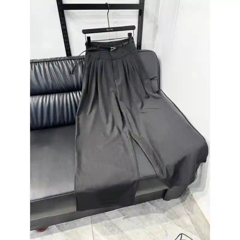 14167 - Женские классические брюки - Чёрные, размер L