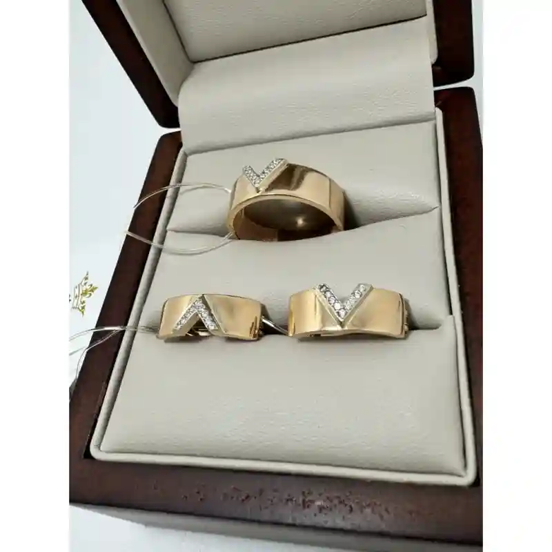 Zara Gold 997229812 вес 6.86 г золото, фианит