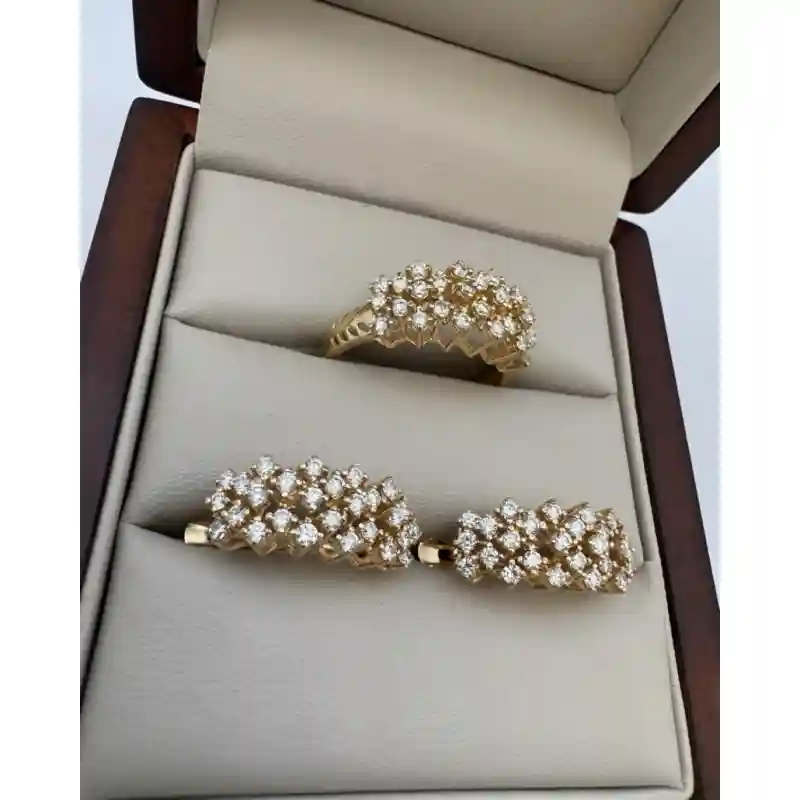 Zara Gold 992651275 вес 7.96 г золото, бриллиант