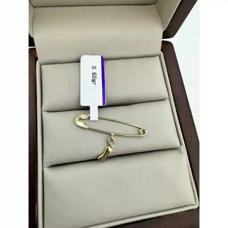 Булавка Zara Gold 20-20 вес 0.6 г золото, без вставок