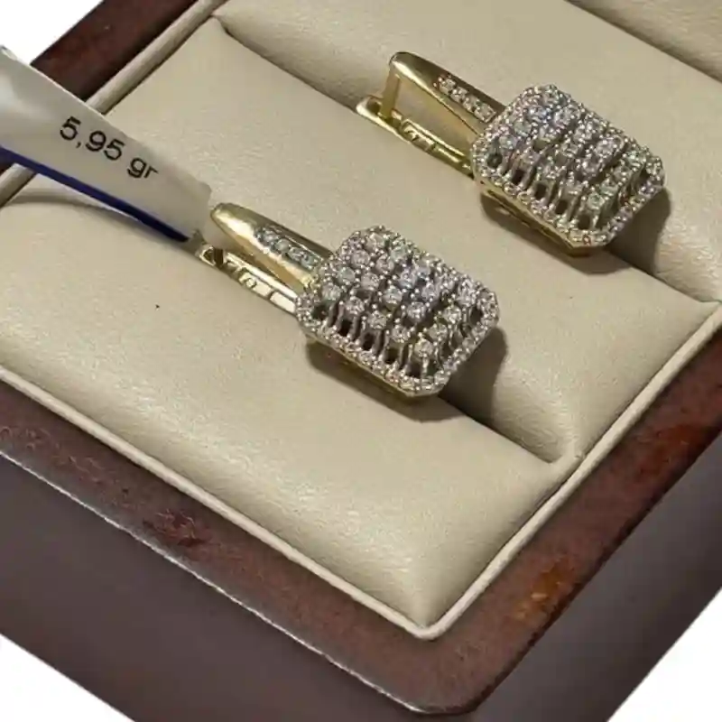 14670 Серьги из жёлтого золота 14К с фианитами, 5,95 г