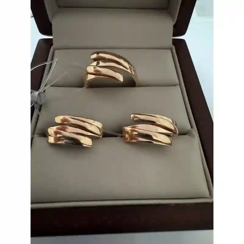 14682 Комплект из жёлтого золота 14К с волнообразным дизайном