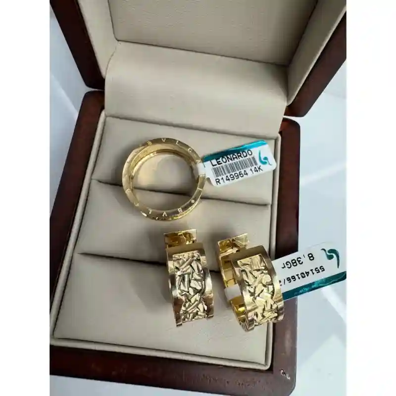 14692 Золотые кольца 14К с текстурным узором