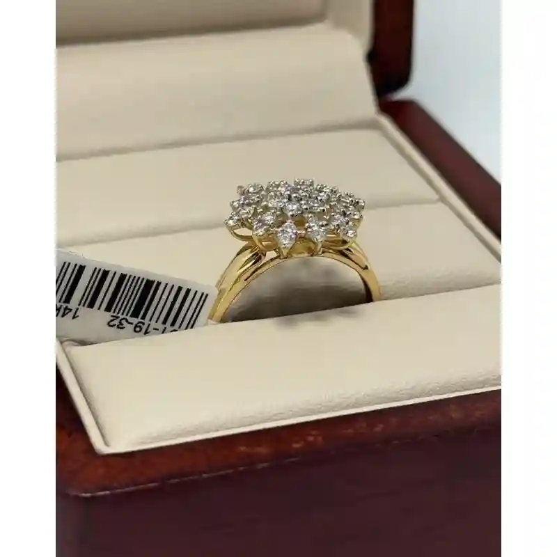 14710 Кольцо из золота 585 с бриллиантом