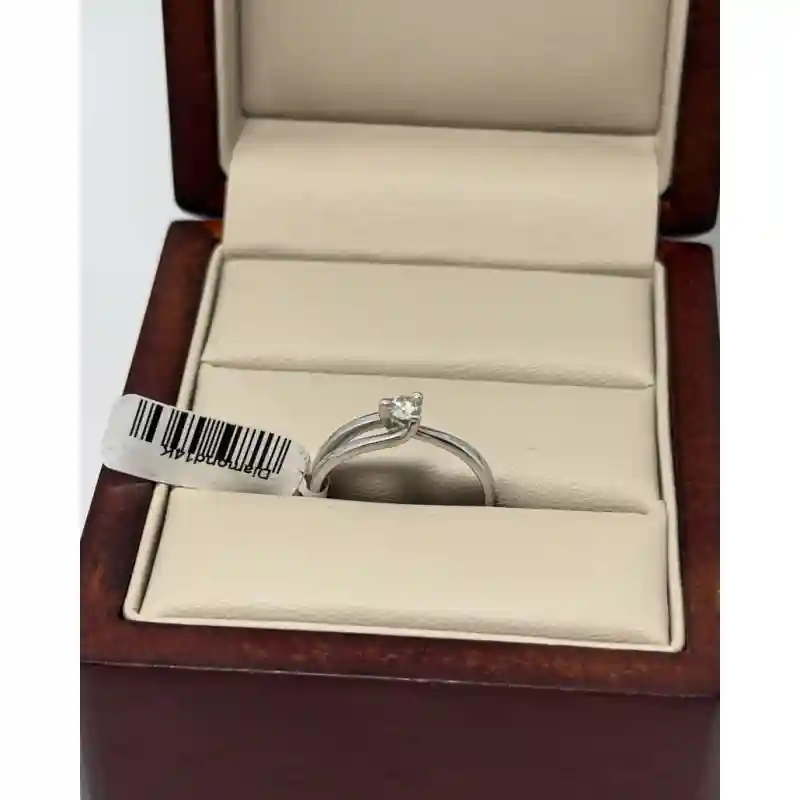 14734 Кольцо из белого золота 585 с бриллиантом