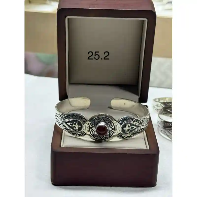 Ювелирные украшения Браслеты серебро 15153