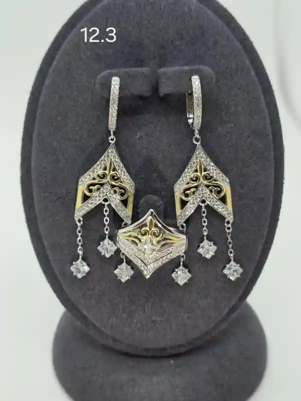 Ювелирные украшения Комплекты украшений серебро 15190