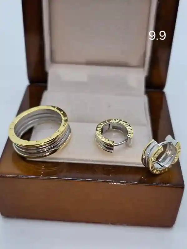 Ювелирные украшения Комплекты украшений серебро 15212